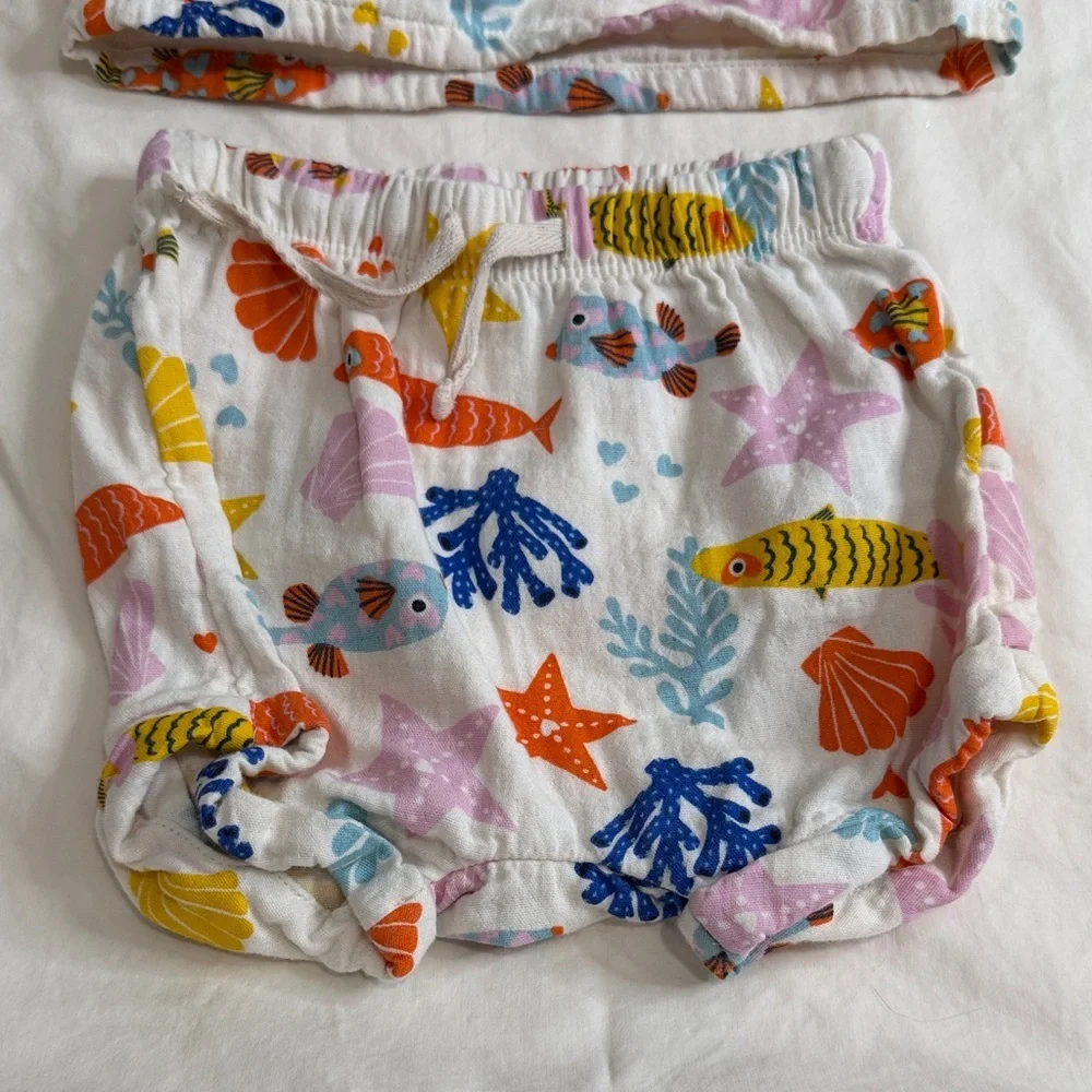 NEW WITH TAGS Mixed Pattern Baby Outfit Bundle - Floral, Sea Life & Daisy Prints